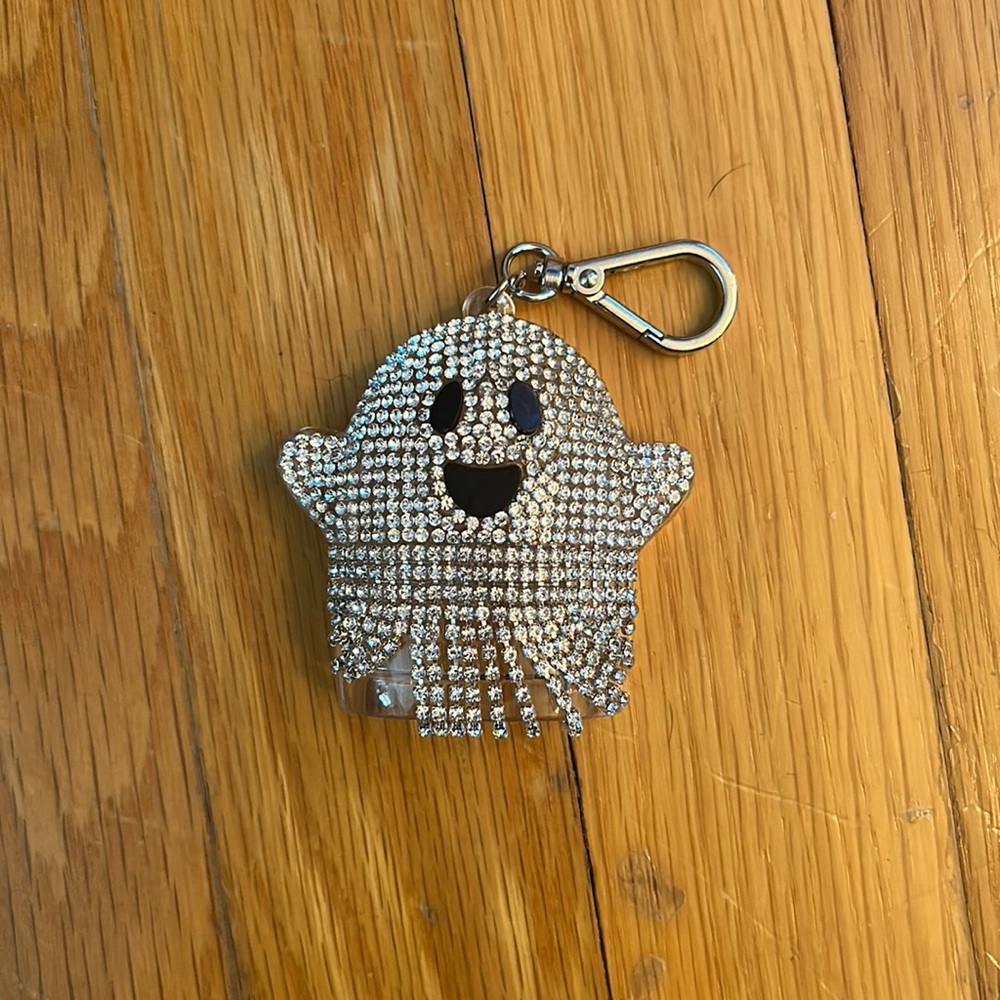 Bath and Body Works Bling Rhinestone Ghost Hand Sanitizer Holder Keychain (2023)